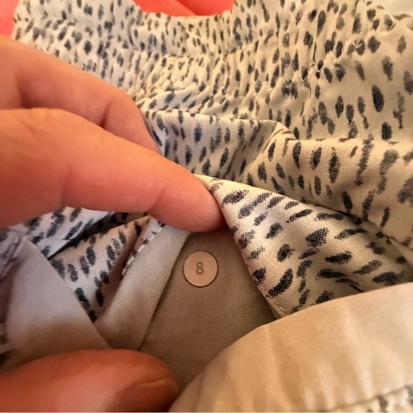 Lululemon Women’s Spring Break Away Shorts Dottie Dash White Black Grey - Picture 11 of 11